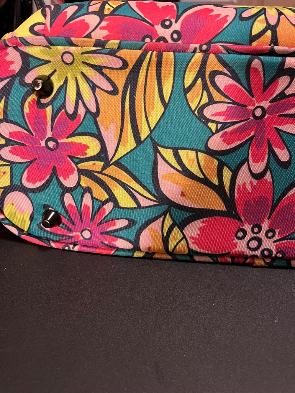 IT Luggage Floral  Weekender Duffel Bag - Green Meadow - Picture 7 of 7